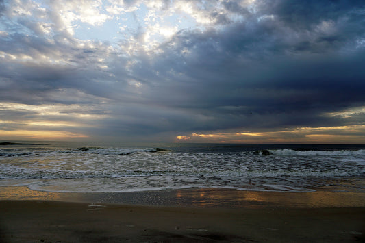 Free Stormy Sky Over Ocean Waves at Dusk Stock Photography