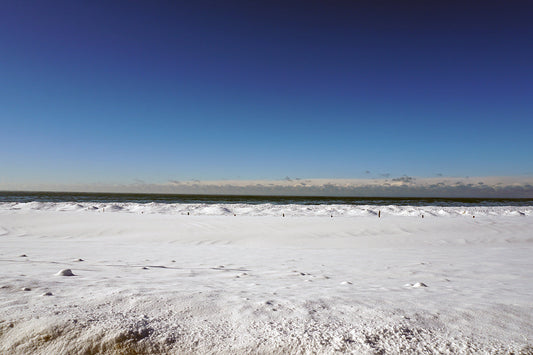 Free Snow-Covered Shoreline Horizon Stock Photography