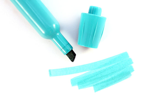 Free Blue Highlighter with Cap and Strokes Stock Photography