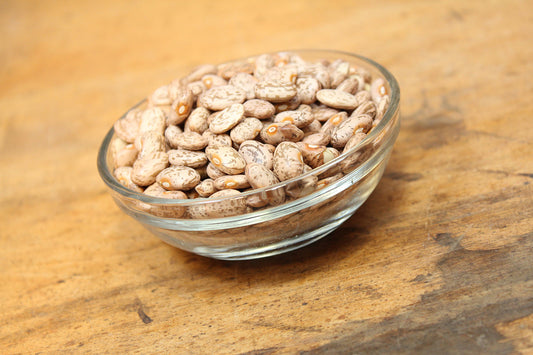 Free Pinto Beans in Glass Bowl Stock Photography